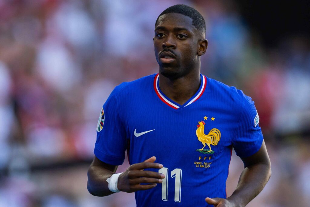 Ο Ουσμάν Ντεμπελέ στο γήπεδο με την εθνική Γαλλίας